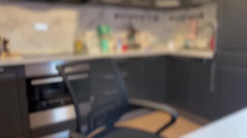 Snapshot of malcolm_yang chatting on 3, 11, 2025 Tom and Mark 3 online show from 3, 11, 2025