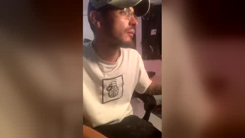 Snapshot of malek_xarx chatting on 13, 3, 2026 malek_xarx online show from 13, 3, 2026