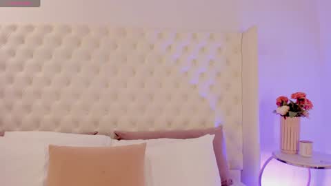 Malena Angel online show from 7, 2, 2025