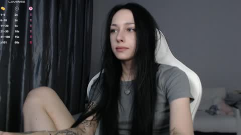 piu online show from 25, 3, 2026