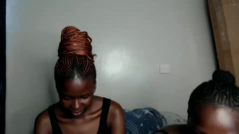 Snapshot of malia_latifa chatting on 16, 5, 2026 lati online show from 16, 5, 2026