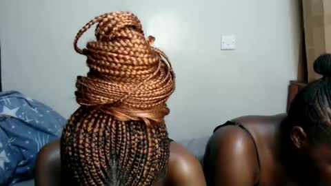 Snapshot of malia_latifa chatting on 18, 5, 2026 lati online show from 18, 5, 2026