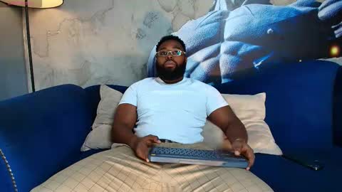 Snapshot of malik_arellano chatting on 10, 10, 2025 The King Malik online show from 10, 10, 2025