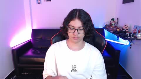 Malik  online show from 10, 1, 2025