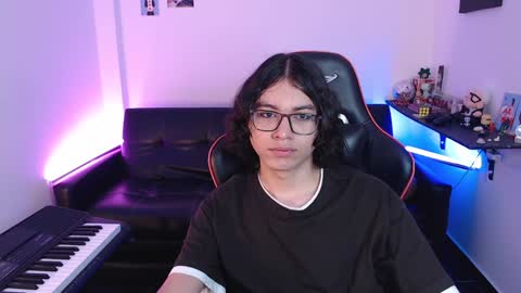 Malik  online show from 4, 2, 2025