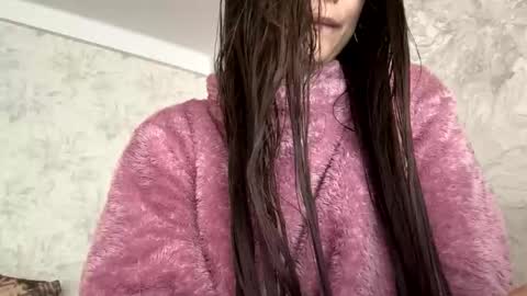 malinka_sweet19 online show from 16, 9, 2025