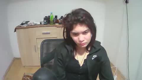 mallorymyersx online show from 17, 1, 2026