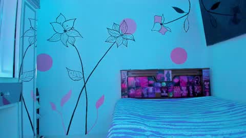 Snapshot of malori_tempest chatting on 11, 9, 2025 malori tempest online show from 11, 9, 2025