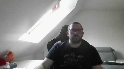 breton online show from 22, 12, 2024