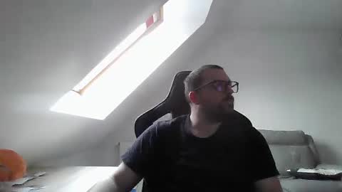 breton online show from 29, 12, 2024