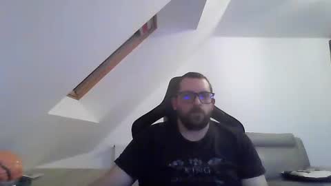 breton online show from 1, 1, 2025