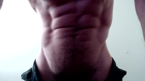 Snapshot of maluma4you chatting on 18, 4, 2026 maluma4you online show from 18, 4, 2026