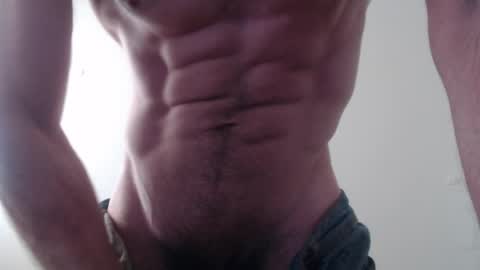Snapshot of maluma4you chatting on 6, 6, 2026 maluma4you online show from 6, 6, 2026