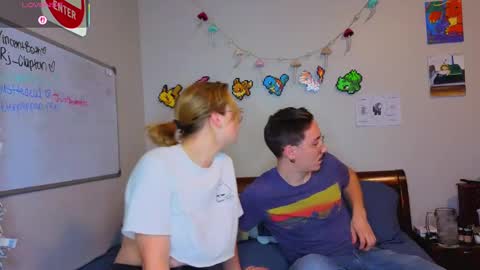 MamiCloudz online show from 9, 9, 2025