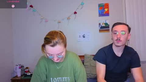 MamiCloudz online show from 18, 10, 2025