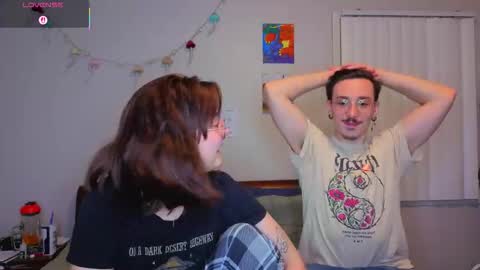 MamiCloudz online show from 15, 11, 2025