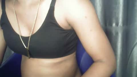 Snapshot of mammy31 chatting on 24, 3, 2026 mammy31 online show from 24, 3, 2026