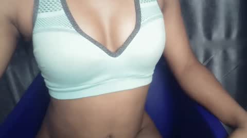 Snapshot of mammy31 chatting on 7, 4, 2026 mammy31 online show from 7, 4, 2026