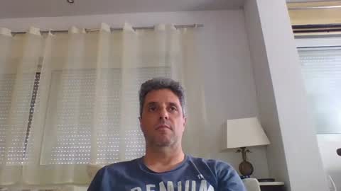 Snapshot of man211172 chatting on 26, 4, 2026 man211172 online show from 26, 4, 2026