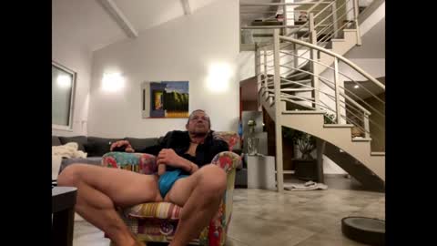 Snapshot of man38110 chatting on 9, 1, 2025 man38110 online show from 9, 1, 2025