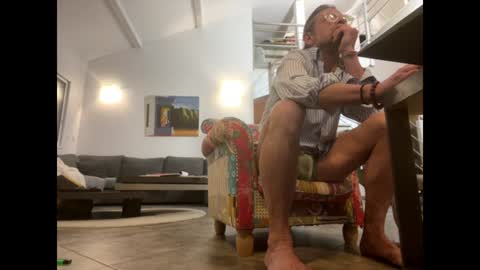 Snapshot of man38110 chatting on 12, 1, 2025 man38110 online show from 12, 1, 2025