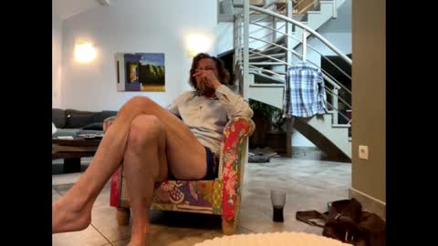 Snapshot of man38110 chatting on 15, 2, 2025 man38110 online show from 15, 2, 2025