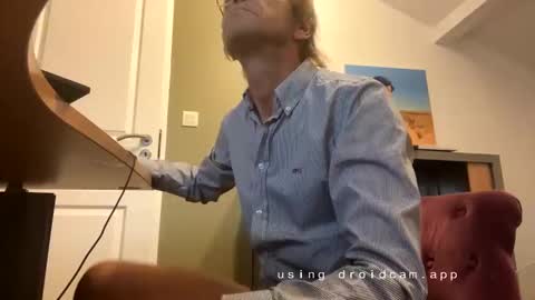 Snapshot of man38110 chatting on 18, 9, 2025 man38110 online show from 18, 9, 2025