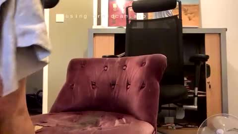 Snapshot of man38110 chatting on 3, 10, 2025 man38110 online show from 3, 10, 2025