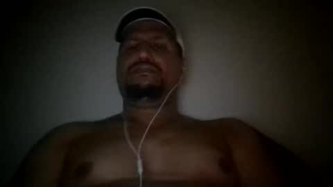 Snapshot of man_new chatting on 14, 2, 2025 Man new online show from 14, 2, 2025