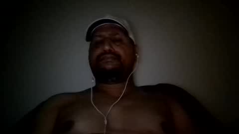 Snapshot of man_new chatting on 13, 9, 2025 Man new online show from 13, 9, 2025