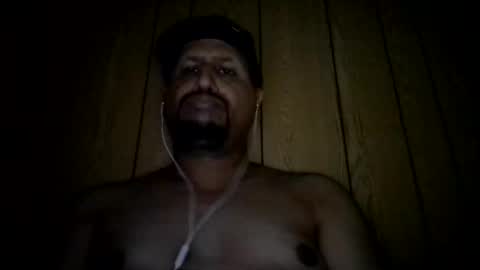 Snapshot of man_new chatting on 23, 11, 2025 Man new online show from 23, 11, 2025
