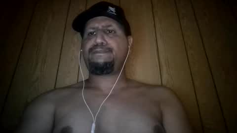Snapshot of man_new chatting on 3, 12, 2025 Man new online show from 3, 12, 2025