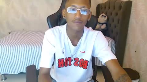 man_san11 online show from 20, 10, 2025