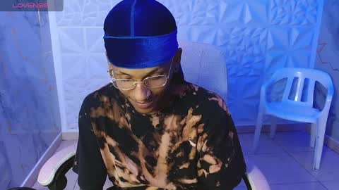 Snapshot of man_sant11 chatting on 8, 4, 2026 man_sant11 online show from 8, 4, 2026