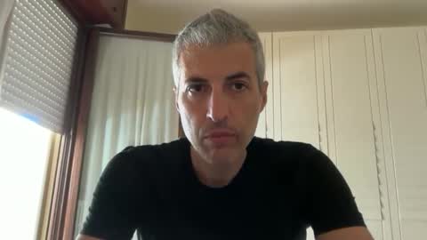 Snapshot of manager82 chatting on 20, 4, 2026 manager82 online show from 20, 4, 2026