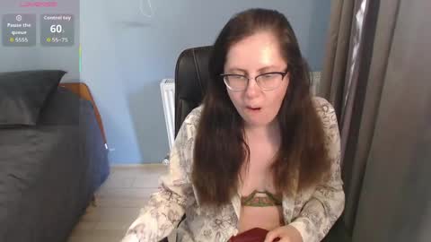 Snapshot of mandarinka28 chatting on 18, 5, 2026 mandarinka28 online show from 18, 5, 2026