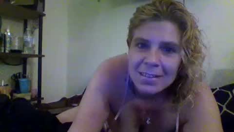 mindy22 online show from 28, 4, 2026