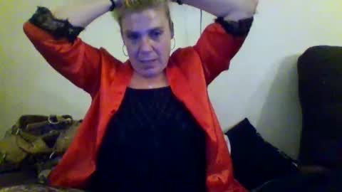 Snapshot of mandilube39 chatting on 30, 4, 2026 mindy22 online show from 30, 4, 2026