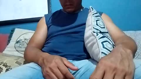 Snapshot of mandrilo7379 chatting on 14, 4, 2026 mandrilo7379 online show from 14, 4, 2026