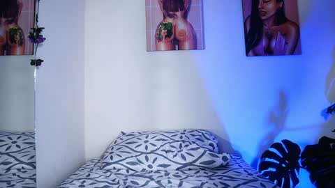 mandy_l33_ online show from 8, 2, 2025