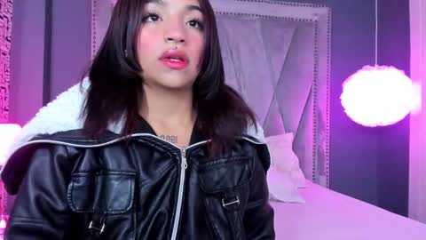 manelyk_evanss online show from 6, 1, 2026