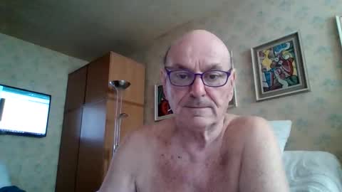 manes5858 online show from 25, 4, 2026