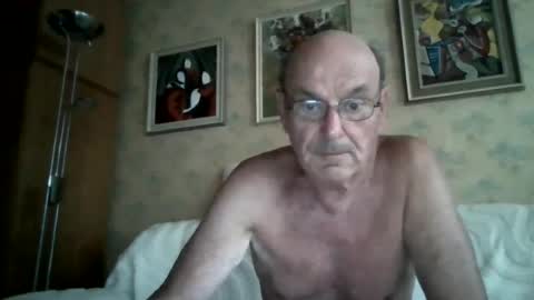 manes5858 online show from 20, 6, 2026