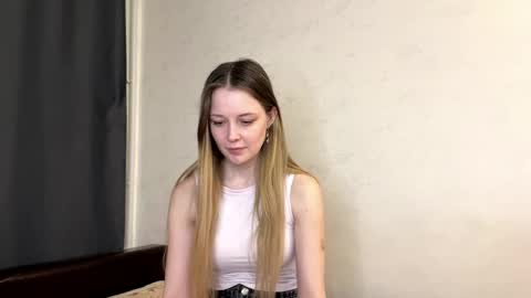 Snapshot of maniemarchitto chatting on 5, 4, 2026 Hey there my name is Sarah online show from 5, 4, 2026