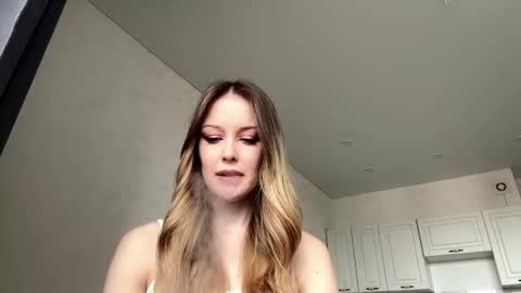 Snapshot of maniemarchitto chatting on 14, 4, 2026 Hey there my name is Sarah online show from 14, 4, 2026