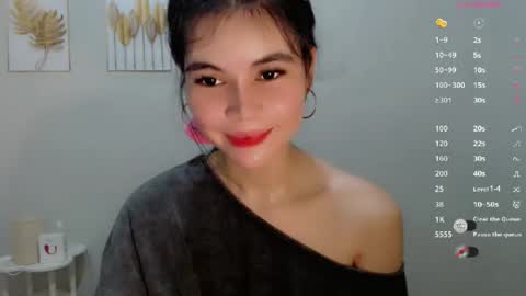 Snapshot of manilynforyou chatting on 24, 10, 2025 manilynforyou online show from 24, 10, 2025