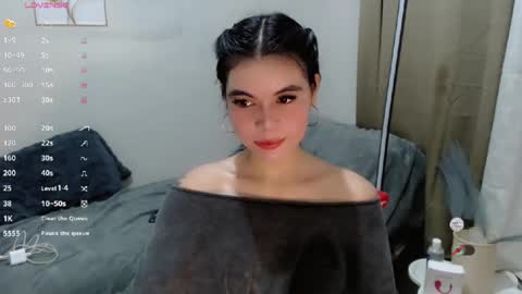 Snapshot of manilynforyou chatting on 18, 11, 2025 manilynforyou online show from 18, 11, 2025