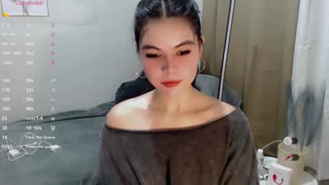 Snapshot of manilynforyou chatting on 23, 11, 2025 manilynforyou online show from 23, 11, 2025