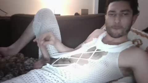 maninhoes online show from 23, 2, 2025