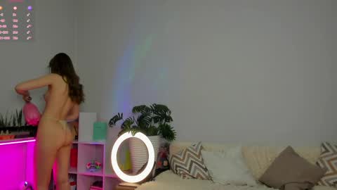 Snapshot of manita_misti chatting on 18, 4, 2026 Manita online show from 18, 4, 2026